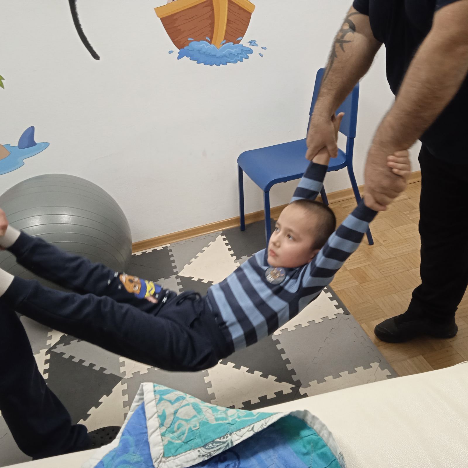 Малкият Мишо се завърна от Хърватия