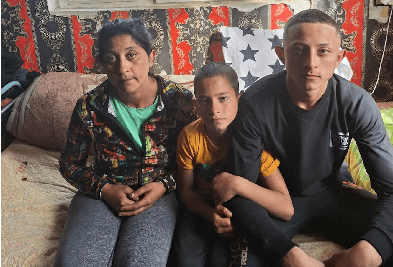 Една майка в битка за оцеляване: Моля Ви, върнете надеждата в очите на децата ми!