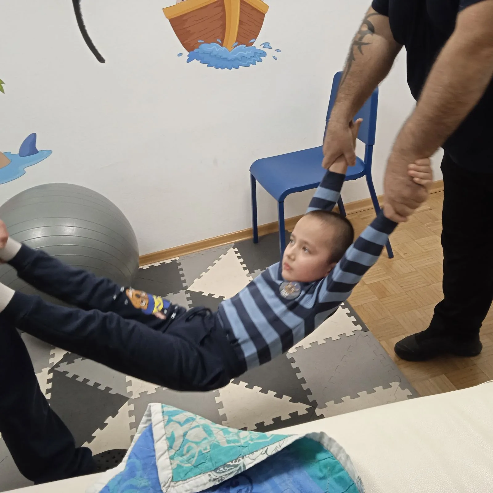 Малкият Мишо се завърна от Хърватия